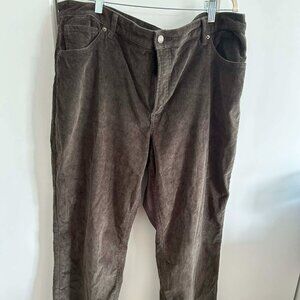 Reitmans Corduroy Pants- Green Curve Plus Size